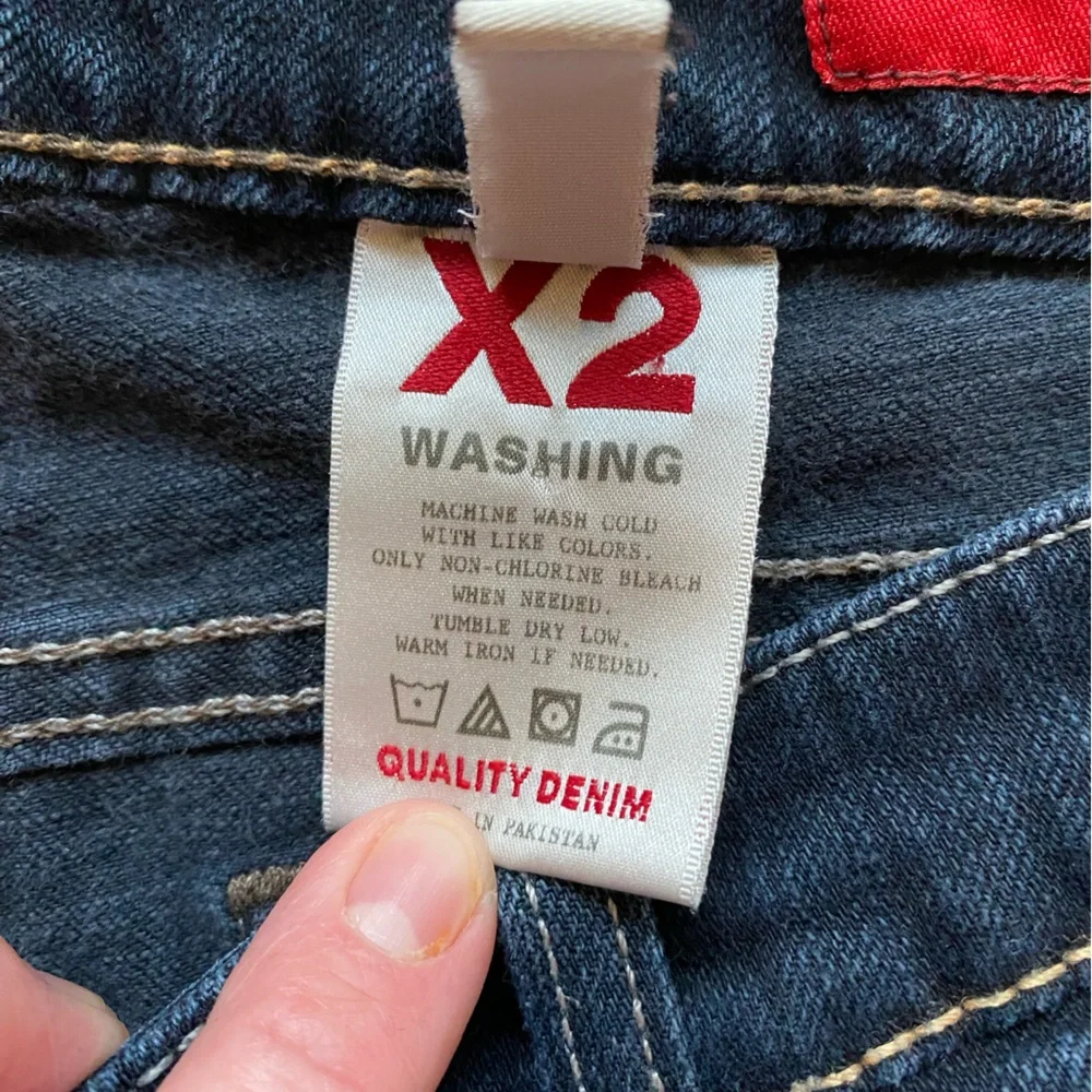 Women’s Blue Express Low Rise Straight Jeans size 8 Long